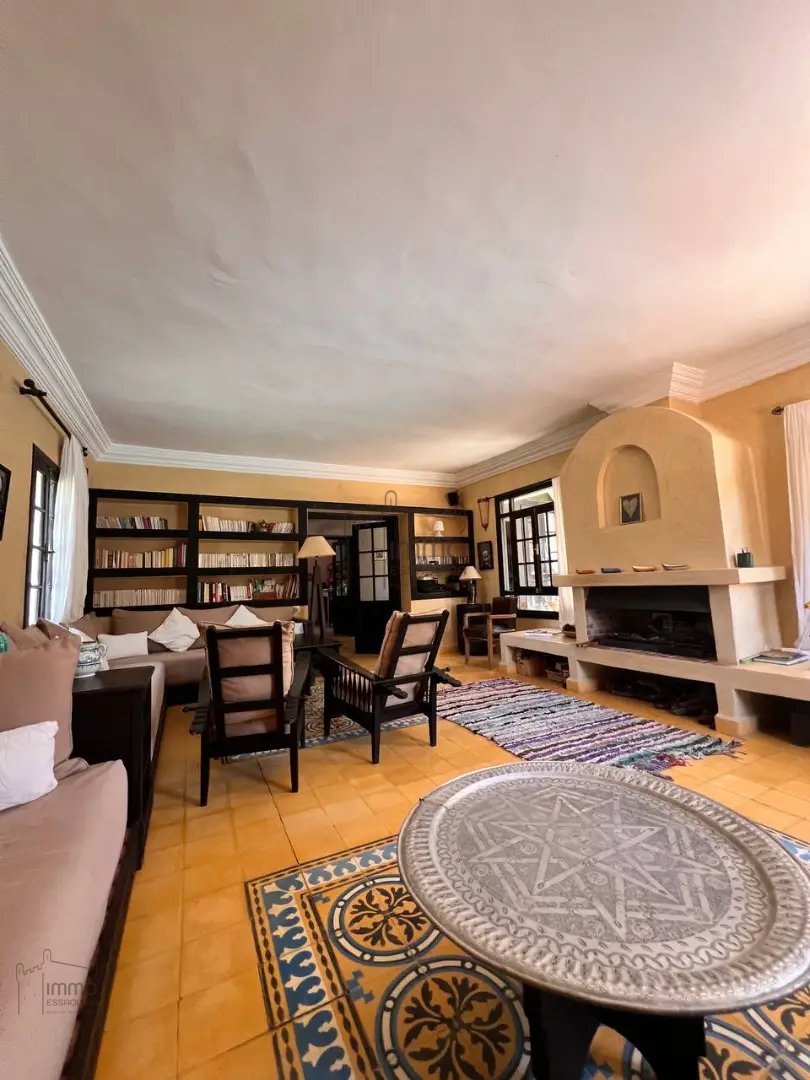 Villa en venta con piscina - Photo 9