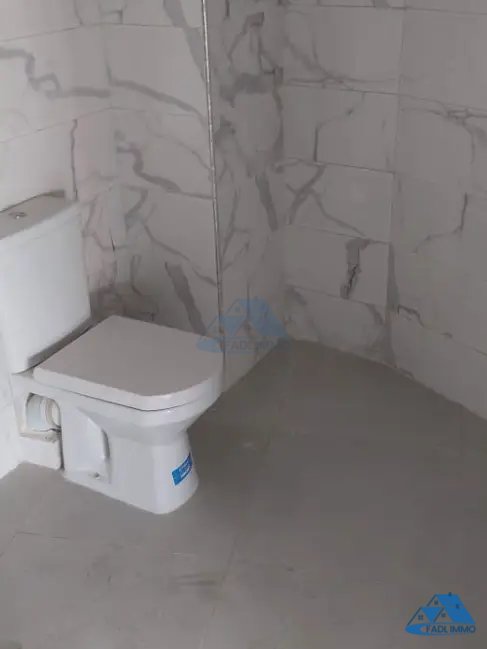 Oficina en alquiler con estacionamiento en el primer piso - Photo 9