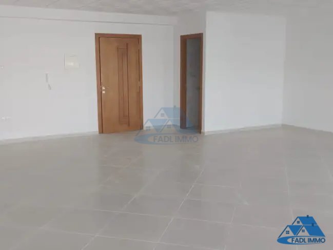 Office for rent with parking on the second floor - Photo 4