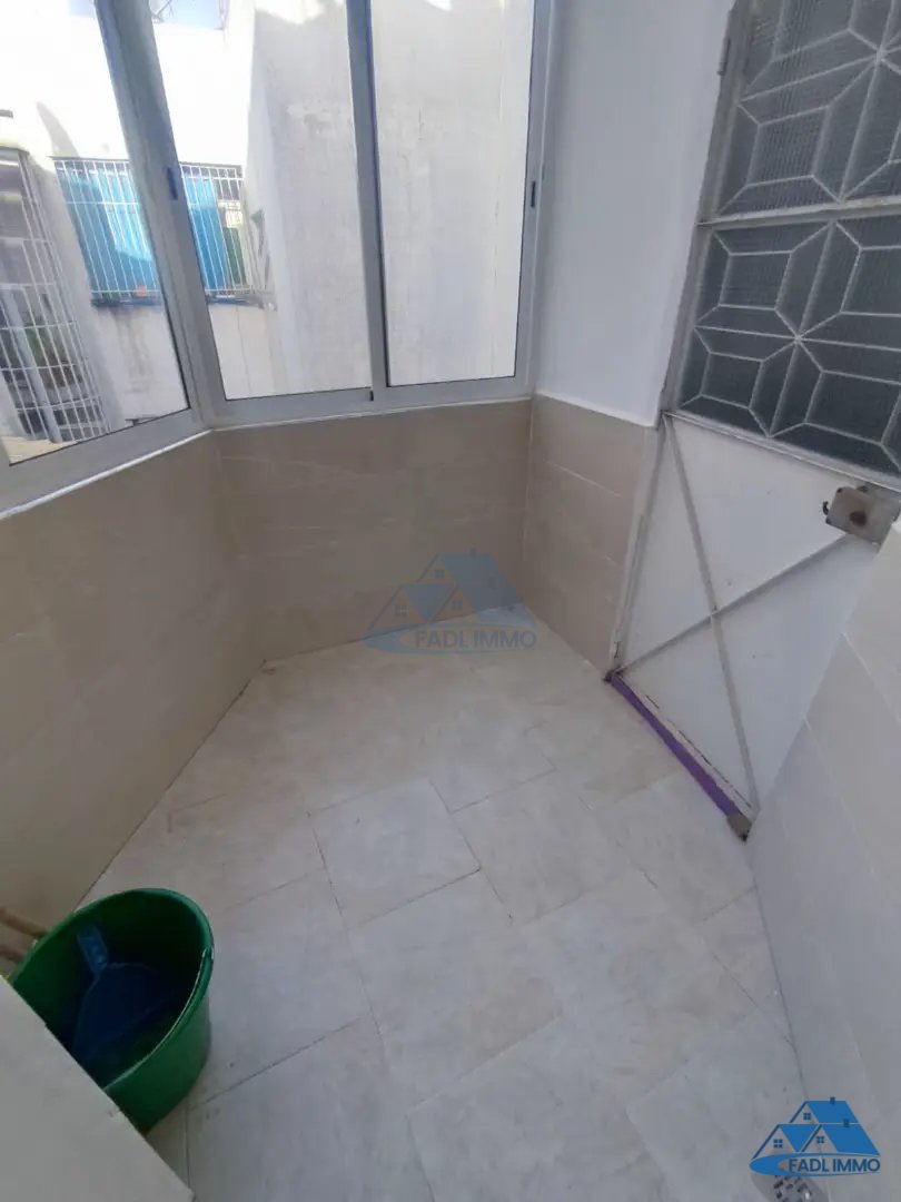 Appartement à louer avec balcon au sixième étage - Photo 2