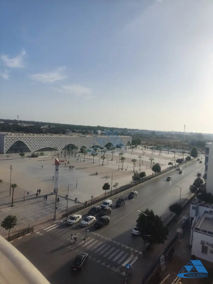 Appartement à louer avec balcon au sixième étage - Photo 1