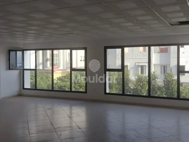 مكتب للإيجار مع موقف سيارات في الطابق الثاني - Photo 10