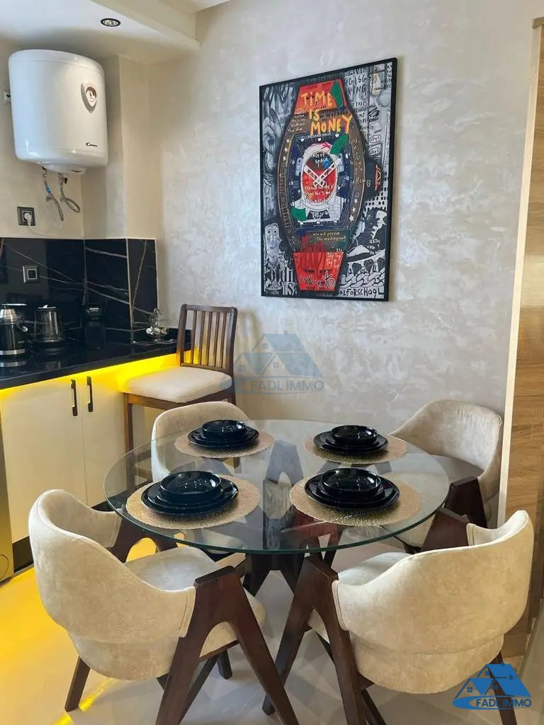 Studio à louer avec parking au deuxième étage - Photo 3