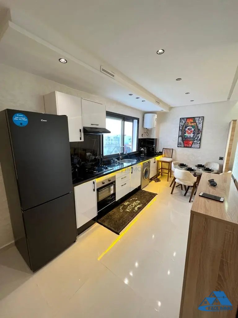 Studio à louer avec parking au deuxième étage - Photo 4