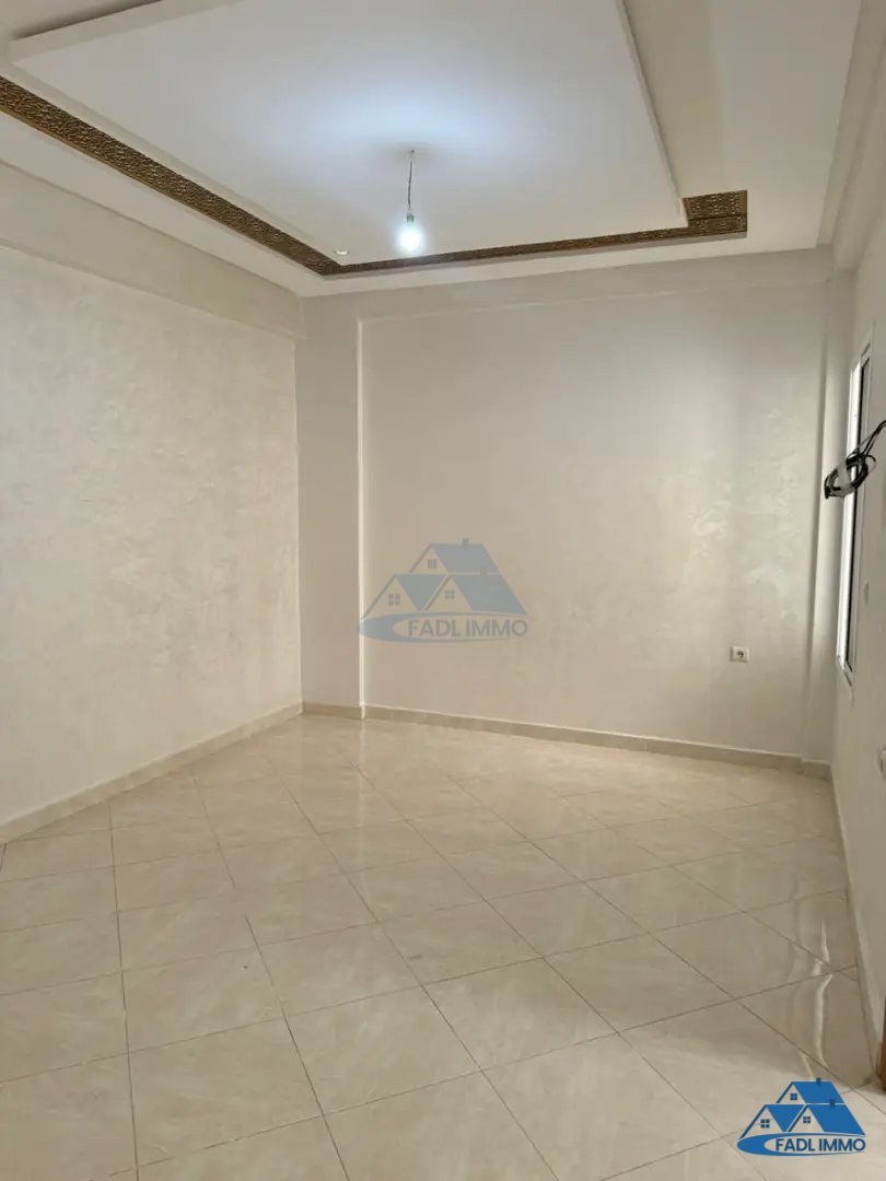 Apartament na sprzedaż na trzecim piętrze - Photo 1