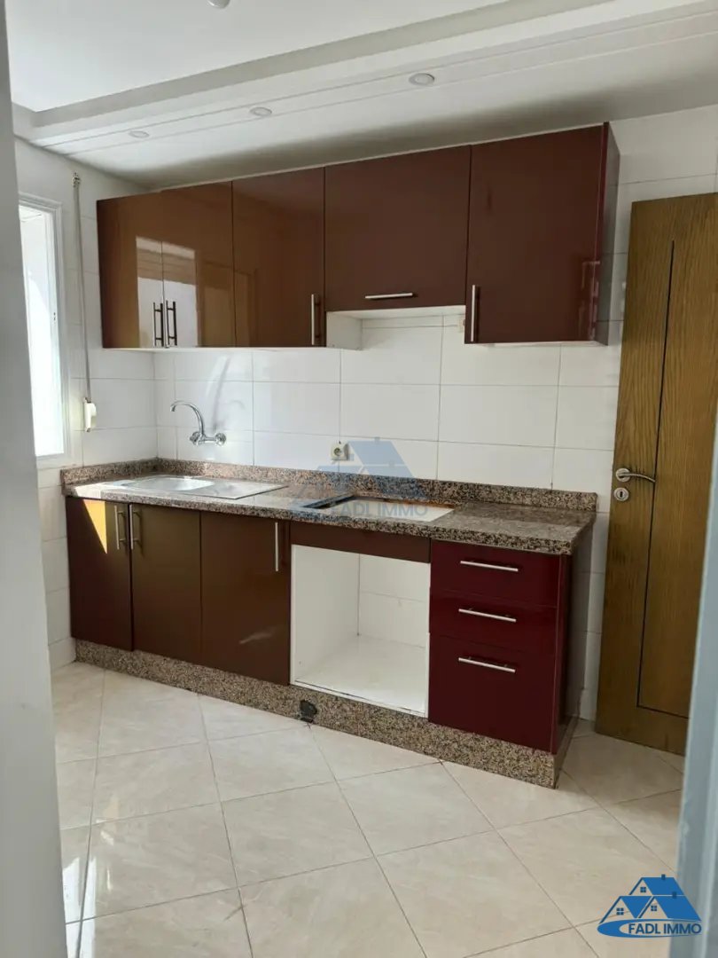 Apartament na sprzedaż na trzecim piętrze - Photo 2