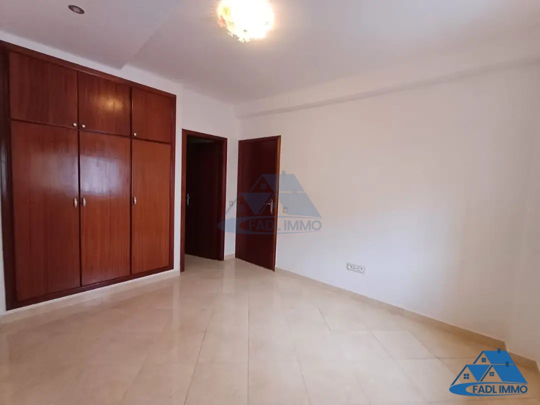 Appartement à vendre au premier étage - Photo 4