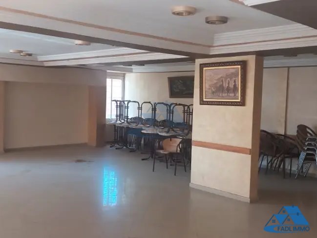 Local commercial à vendre avec terrasse - Photo 17