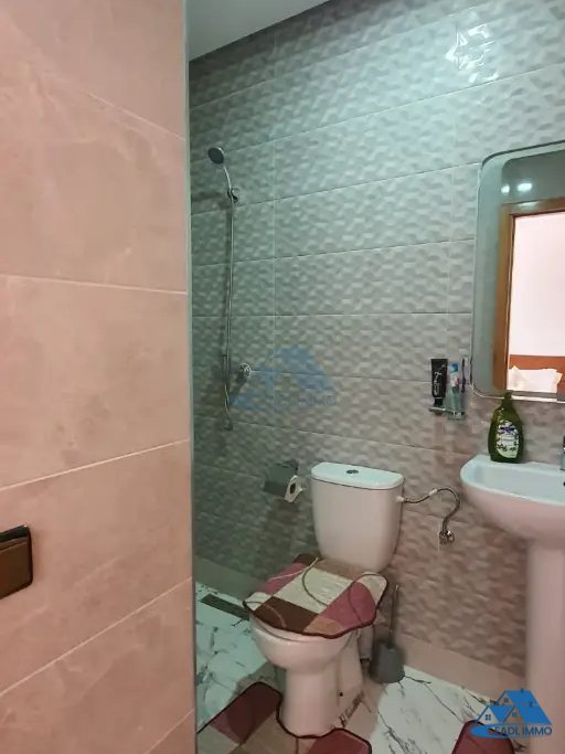 شقة للإيجار مع تراس في الطابق الثاني - Photo 9