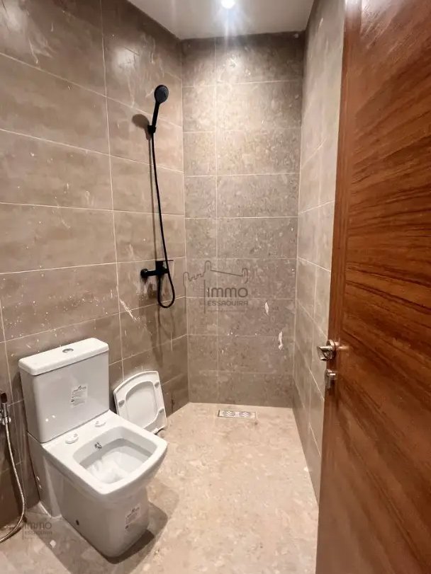 Apartment for sale with terrace - Photo 4