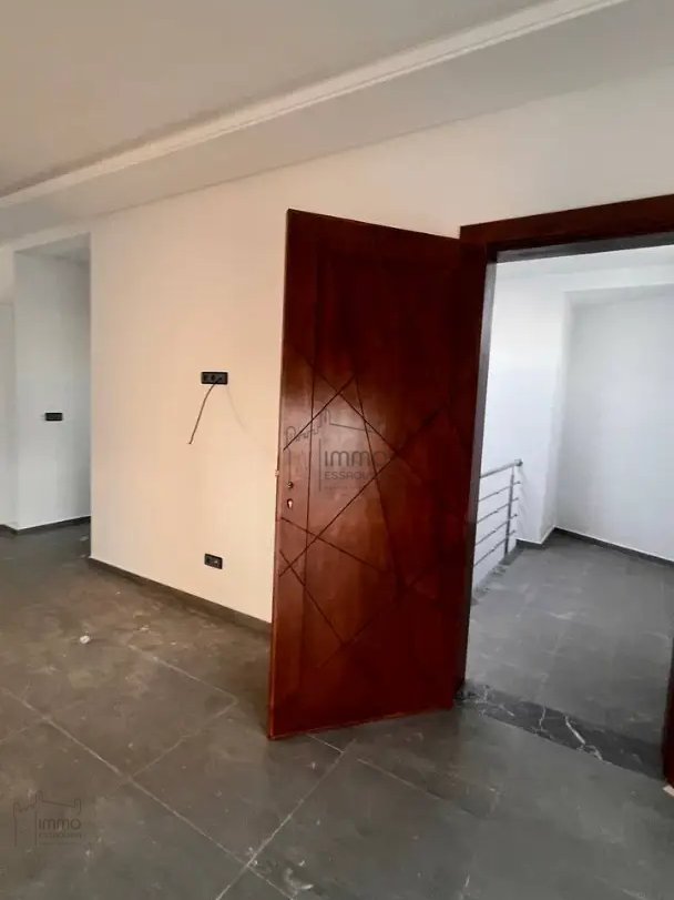 Apartment for sale with terrace - Photo 9