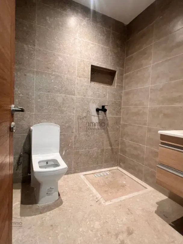 Apartment for sale with terrace - Photo 8