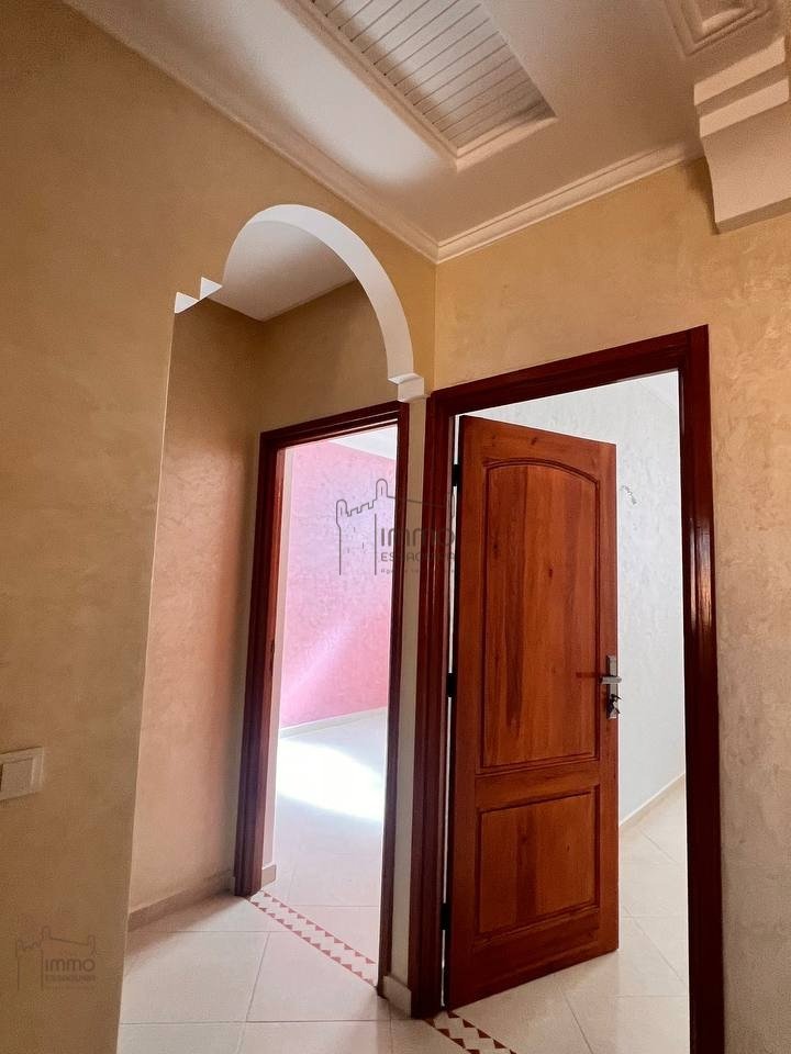 À Vendre : Appartement 3 Pièces au Quartier Moustakbal - Photo 2