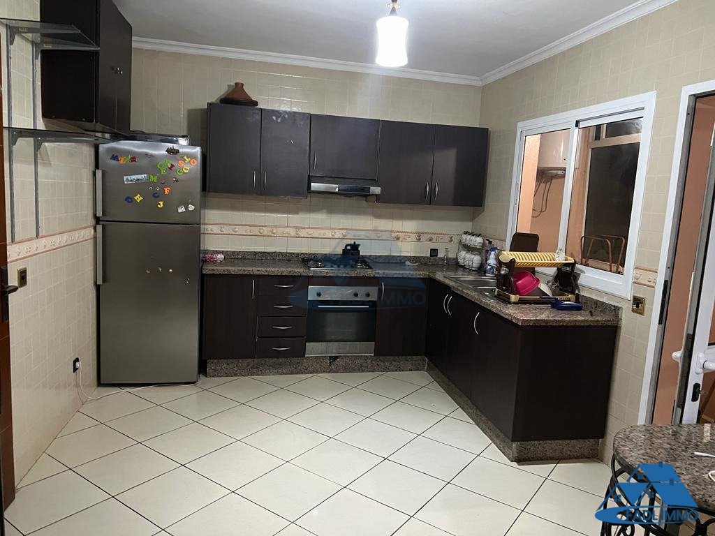 شقة للإيجار مع شرفة في الطابق الثاني - Photo 9