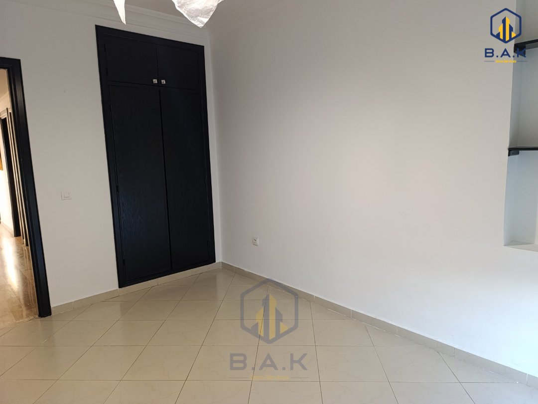 Apartment for rent with terrace - Photo 7