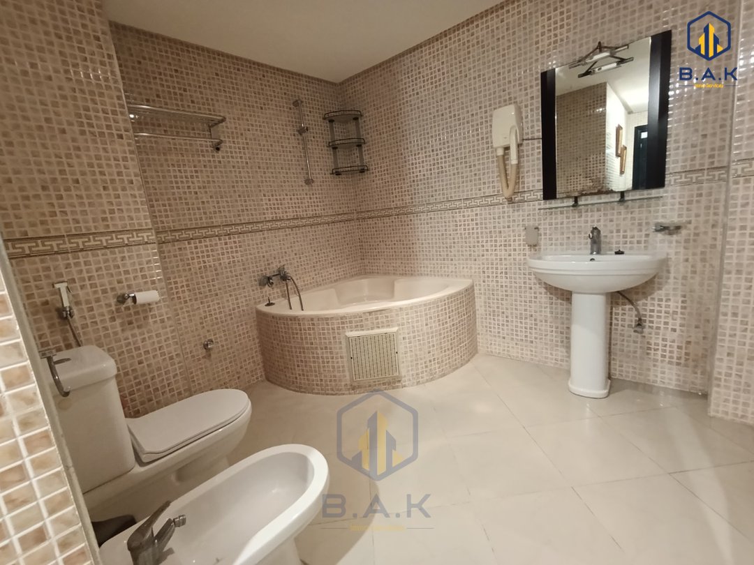 Apartment for rent with terrace - Photo 14