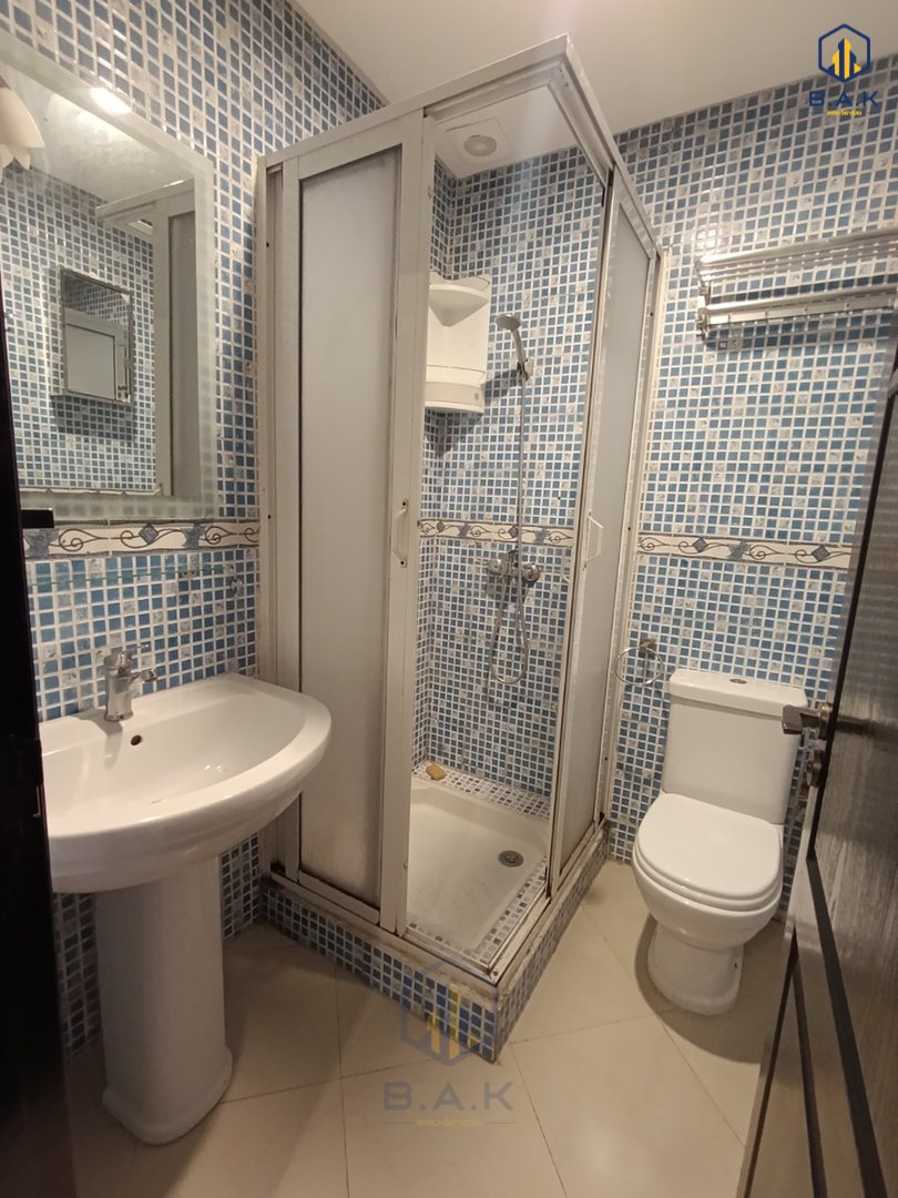 Apartment for rent with terrace - Photo 15