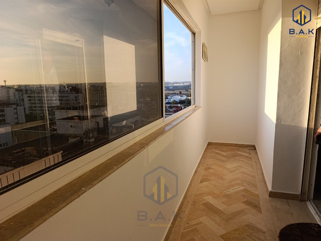 Apartment for rent with terrace - Photo 17