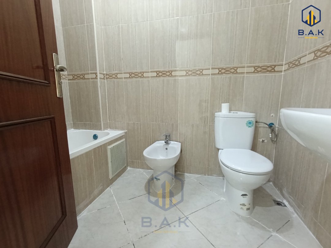 Apartamento en alquiler con balcón - Photo 19