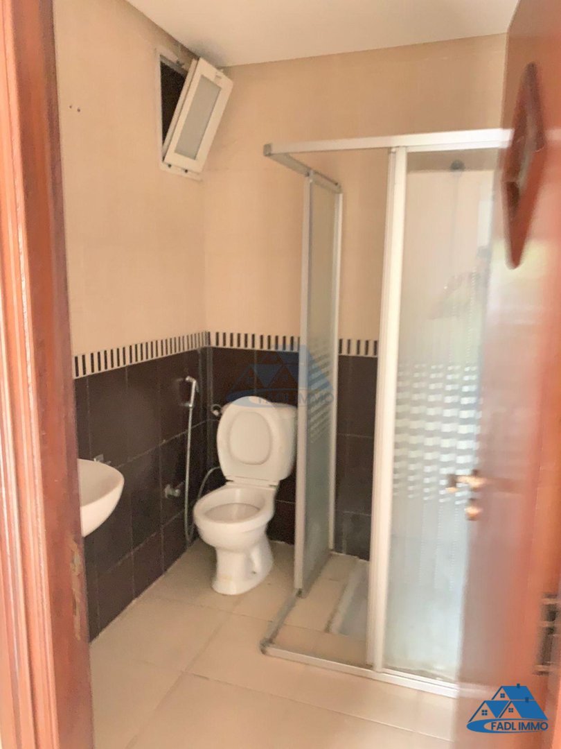 شقة للإيجار مع شرفة في الطابق الأول - Photo 7