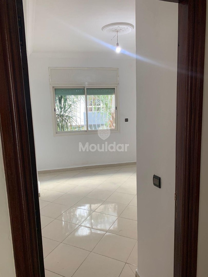 Apartment for sale with balcony - Photo 5