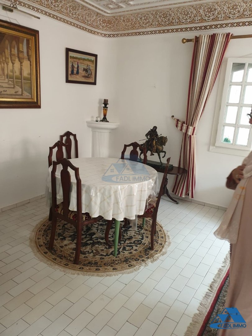 Villa à louer avec terrasse et trois étages - Photo 10