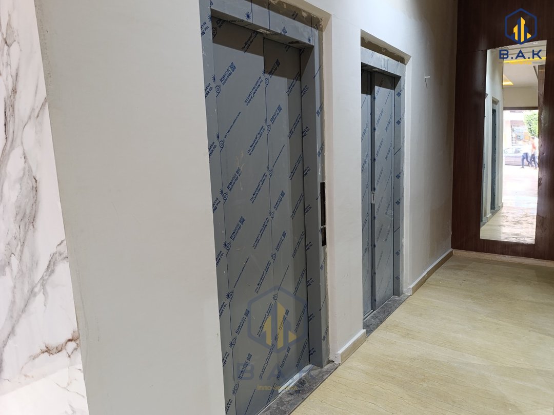 Oficina nueva en alquiler con parking - Photo 4