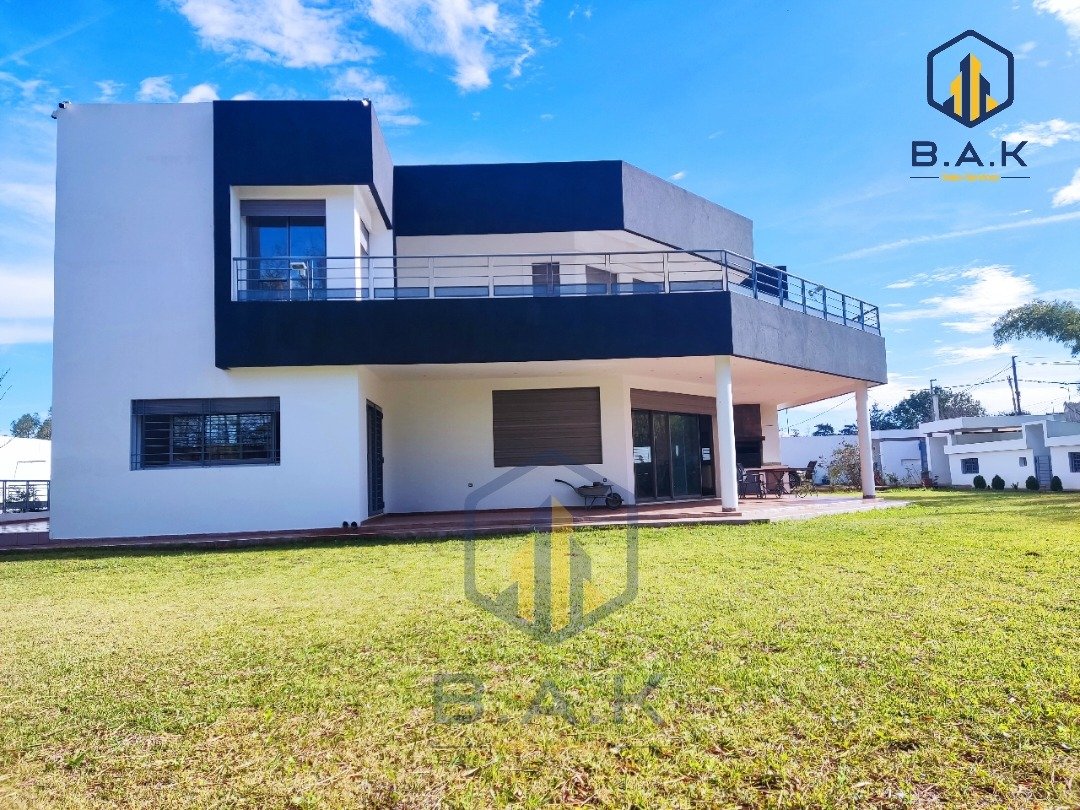 Villa à vendre avec terrasse - Photo 1