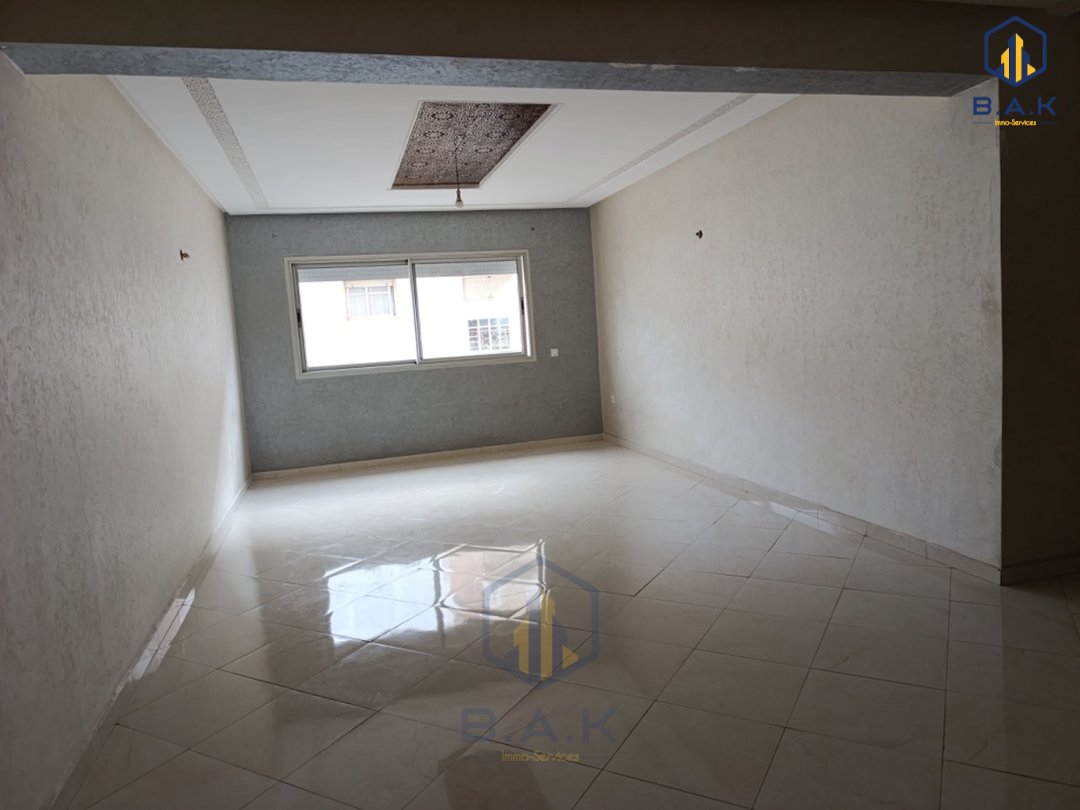 Apartamento en alquiler en el tercer piso - Photo 3