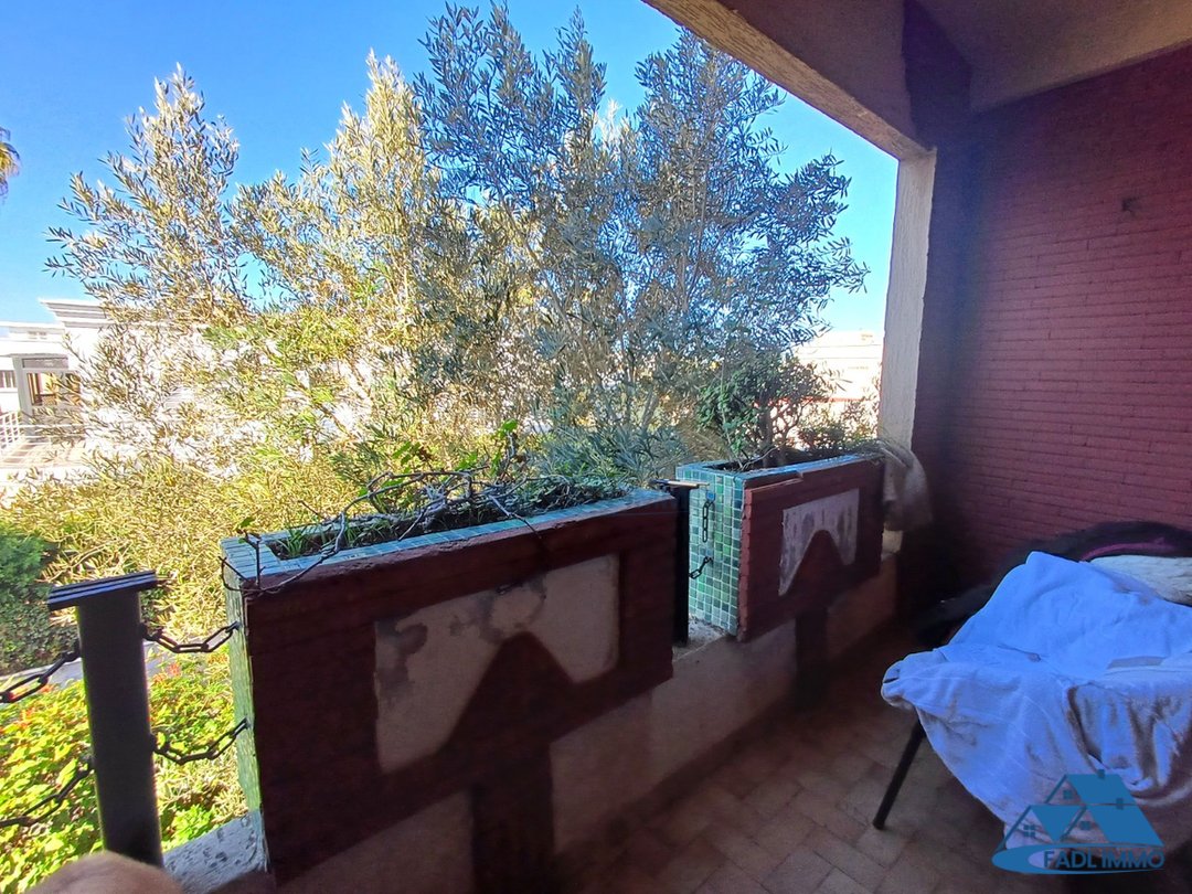 Villa for sale with terrace - Photo 20