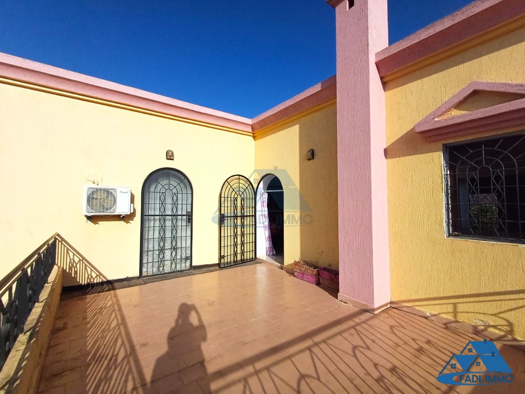 فيلا للبيع مع تراس - Photo 19