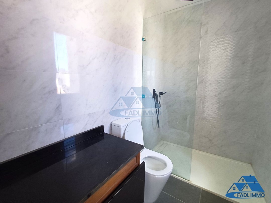 Villa for sale with swimming pool - Photo 18