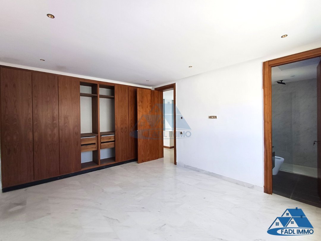 Villa for sale with swimming pool - Photo 14