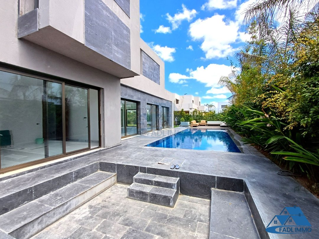 Villa for sale with swimming pool - Photo 4