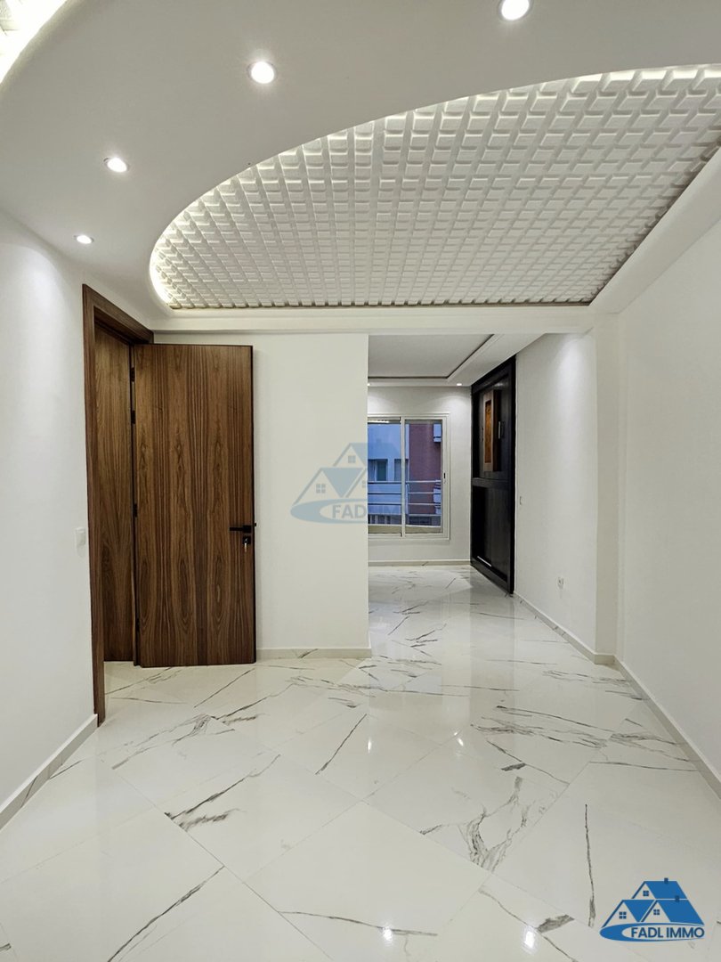 Apartment for sale with terrace - Photo 10