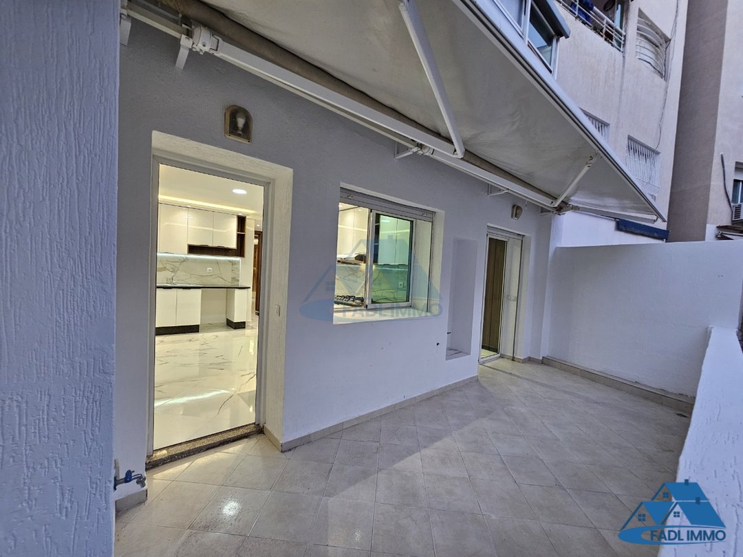 Apartment for sale with terrace - Photo 8