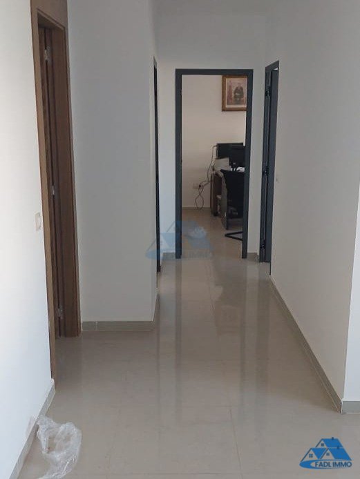 Office for buy on the first floor - Photo 8