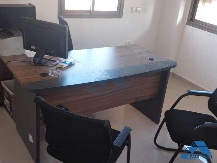 Office for buy on the first floor - Photo 5