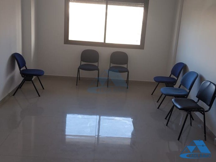 Office for buy on the first floor - Photo 15