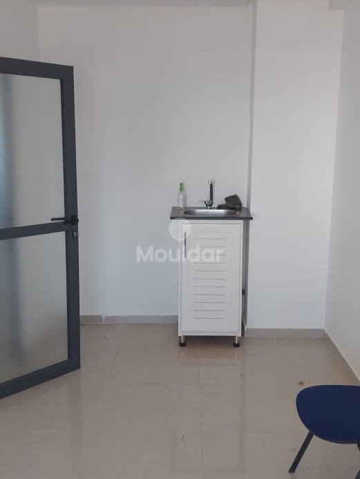 مكتب للشراء في الطابق الأول - Photo 9