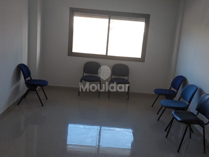 مكتب للشراء في الطابق الأول - Photo 14