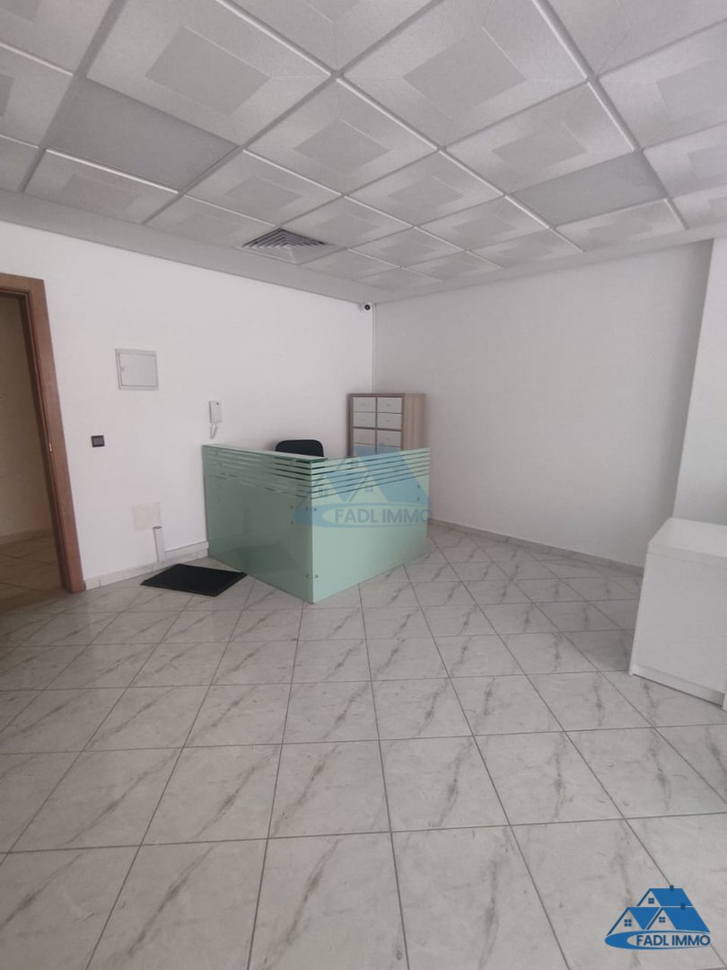 Office for sale on the sixth floor - Photo 3