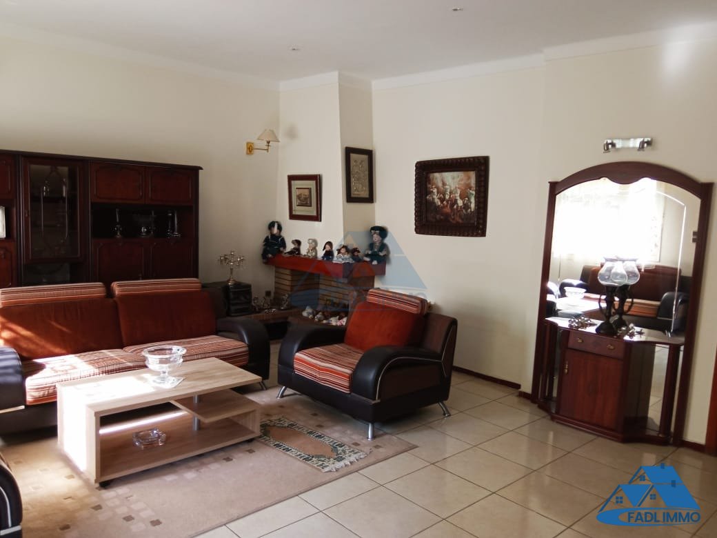 Villa en venta con terraza - Photo 12