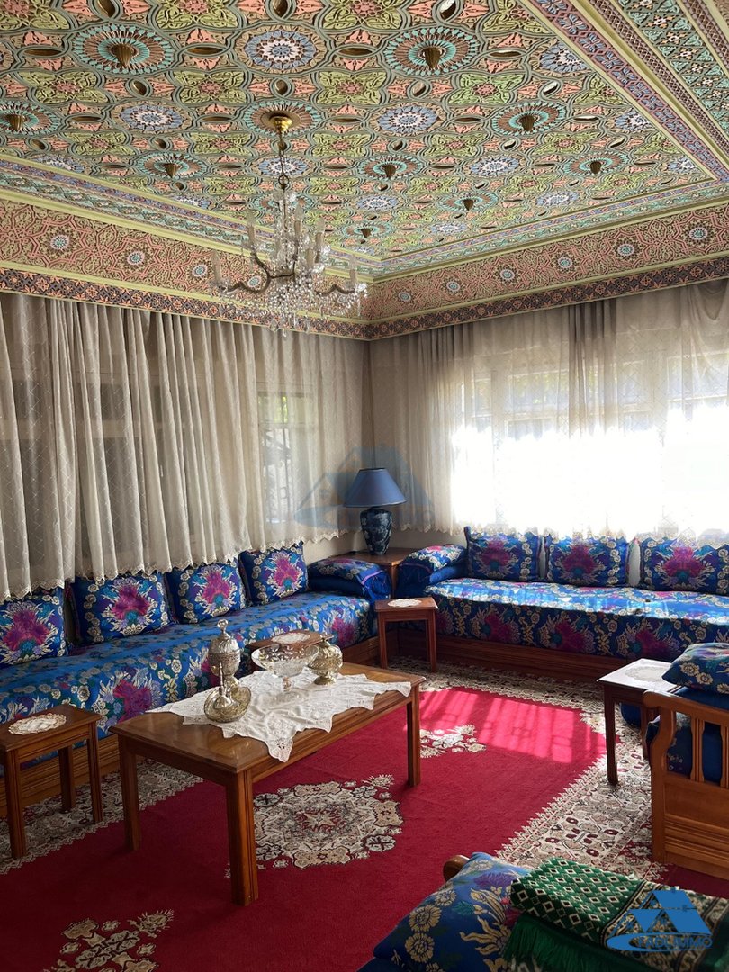 Villa en venta con terraza - Photo 2