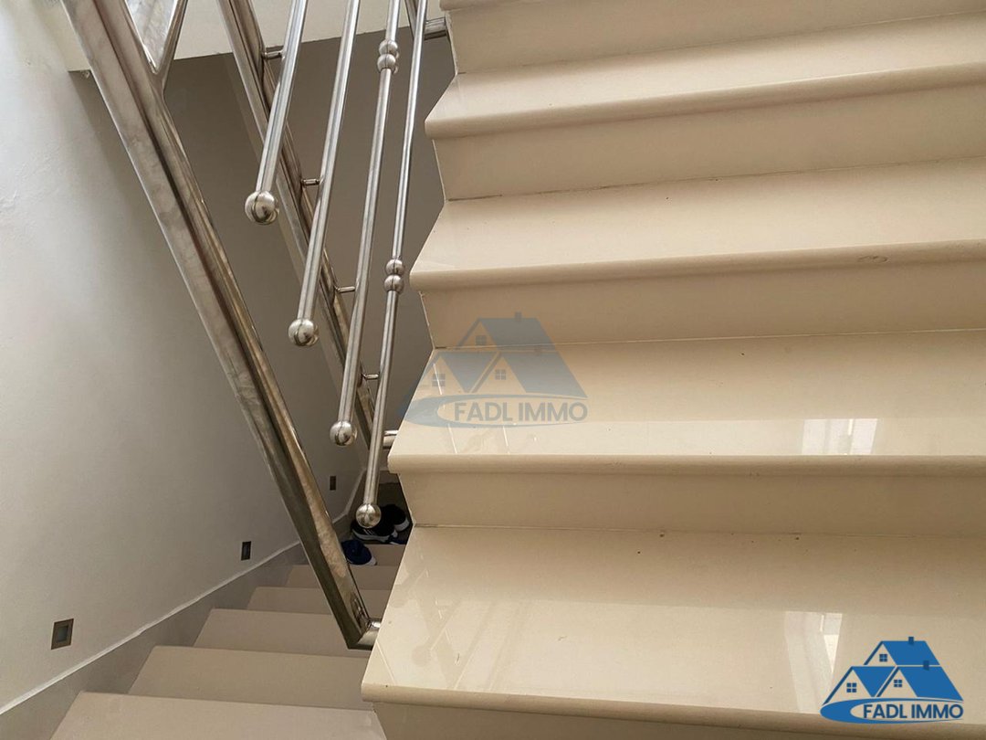 venta de casa comercial casi nueva en ISMAILIA KENITRA - Photo 18