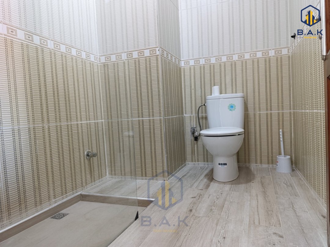 Apartamento en alquiler en el sexto piso - Photo 17