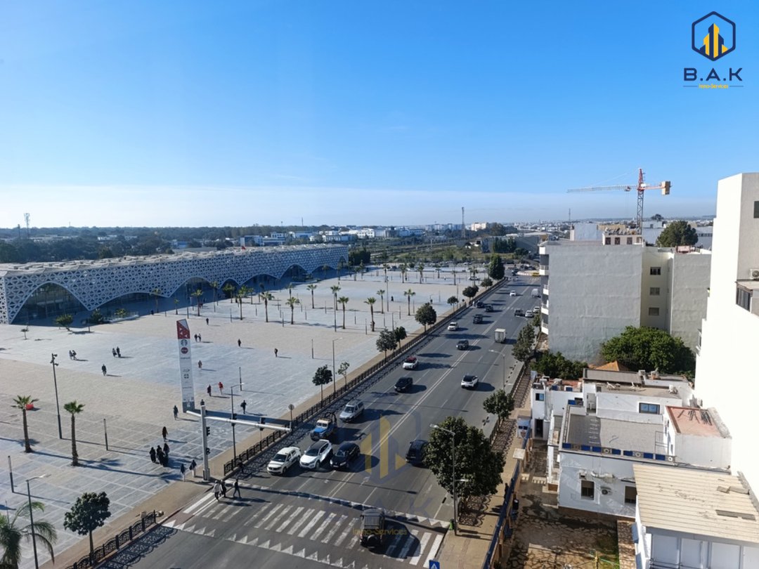 Apartamento en alquiler en el sexto piso - Photo 1