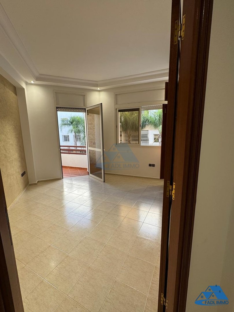 Appartement à louer avec balcon au premier étage - Photo 1