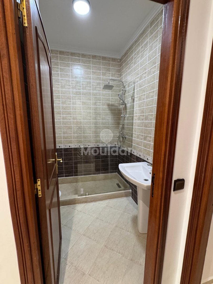 Appartement à louer avec balcon au premier étage - Photo 7