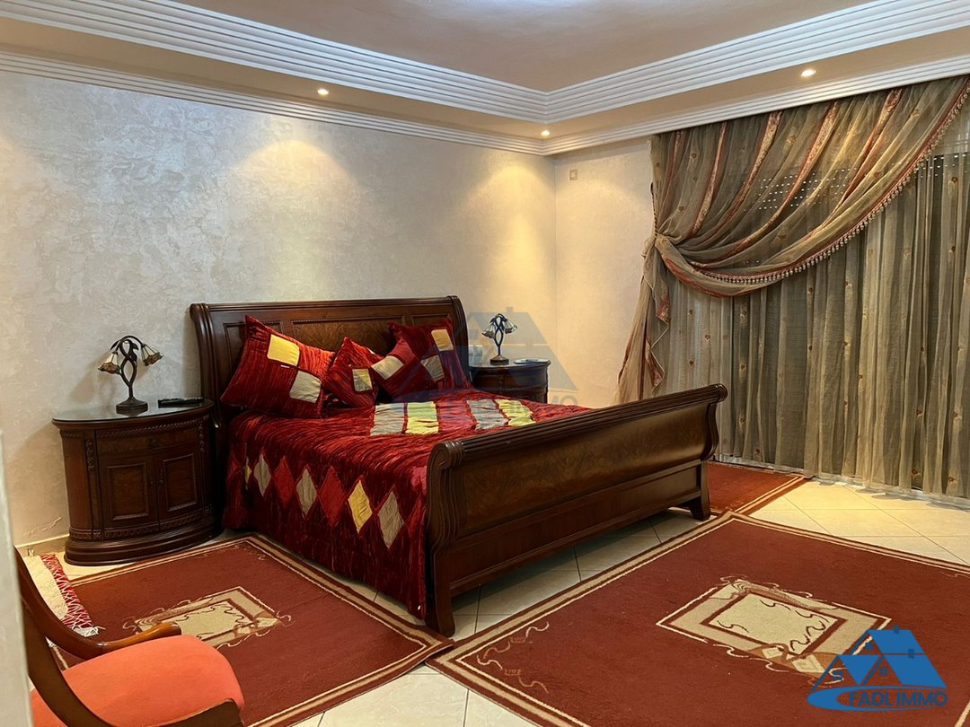 Villa for buy with terrace - Photo 11